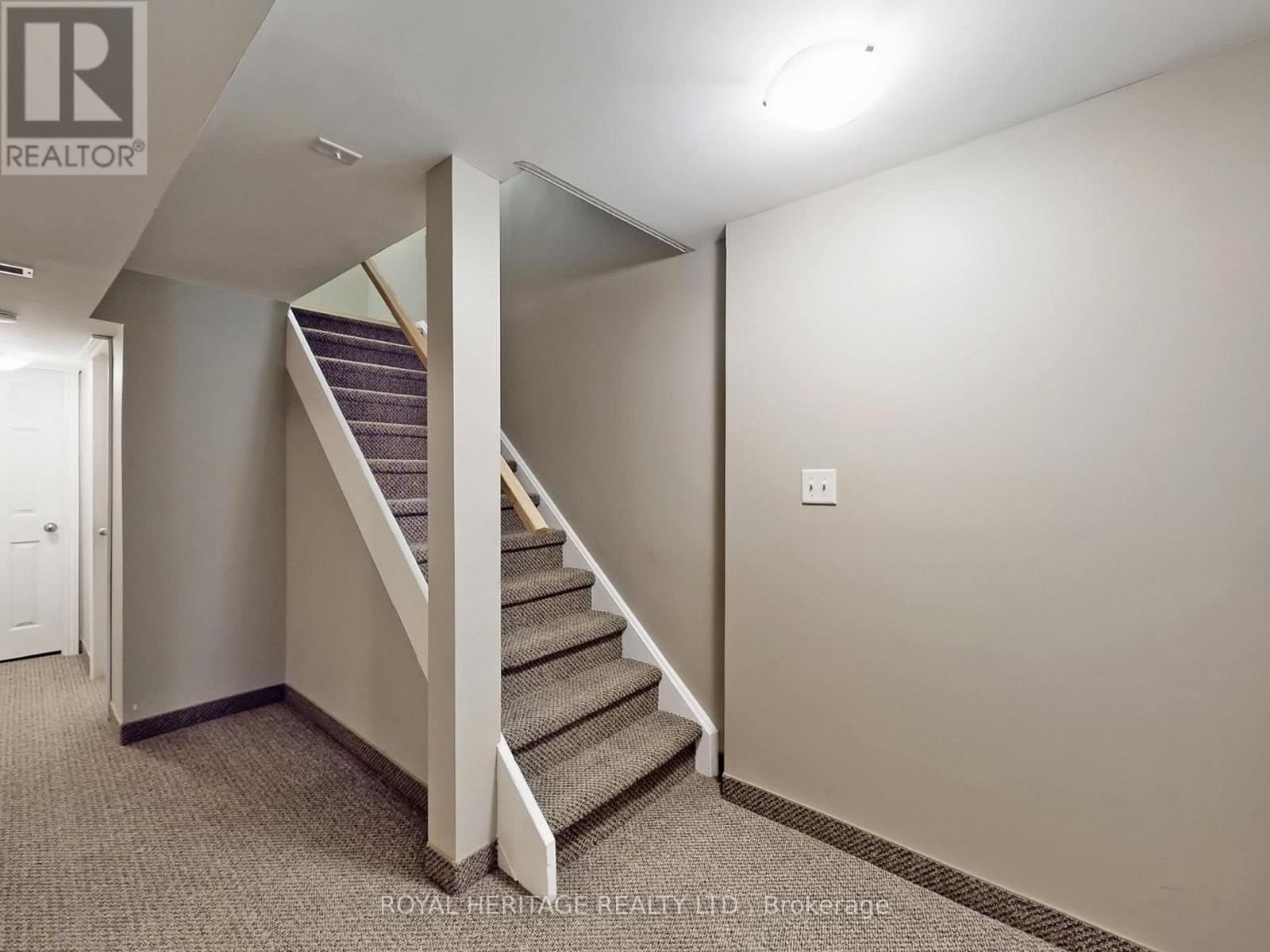 39 - 10 Bassett Boulevard, Whitby, Ontario  L1N 9C4 - Photo 31 - E12933794