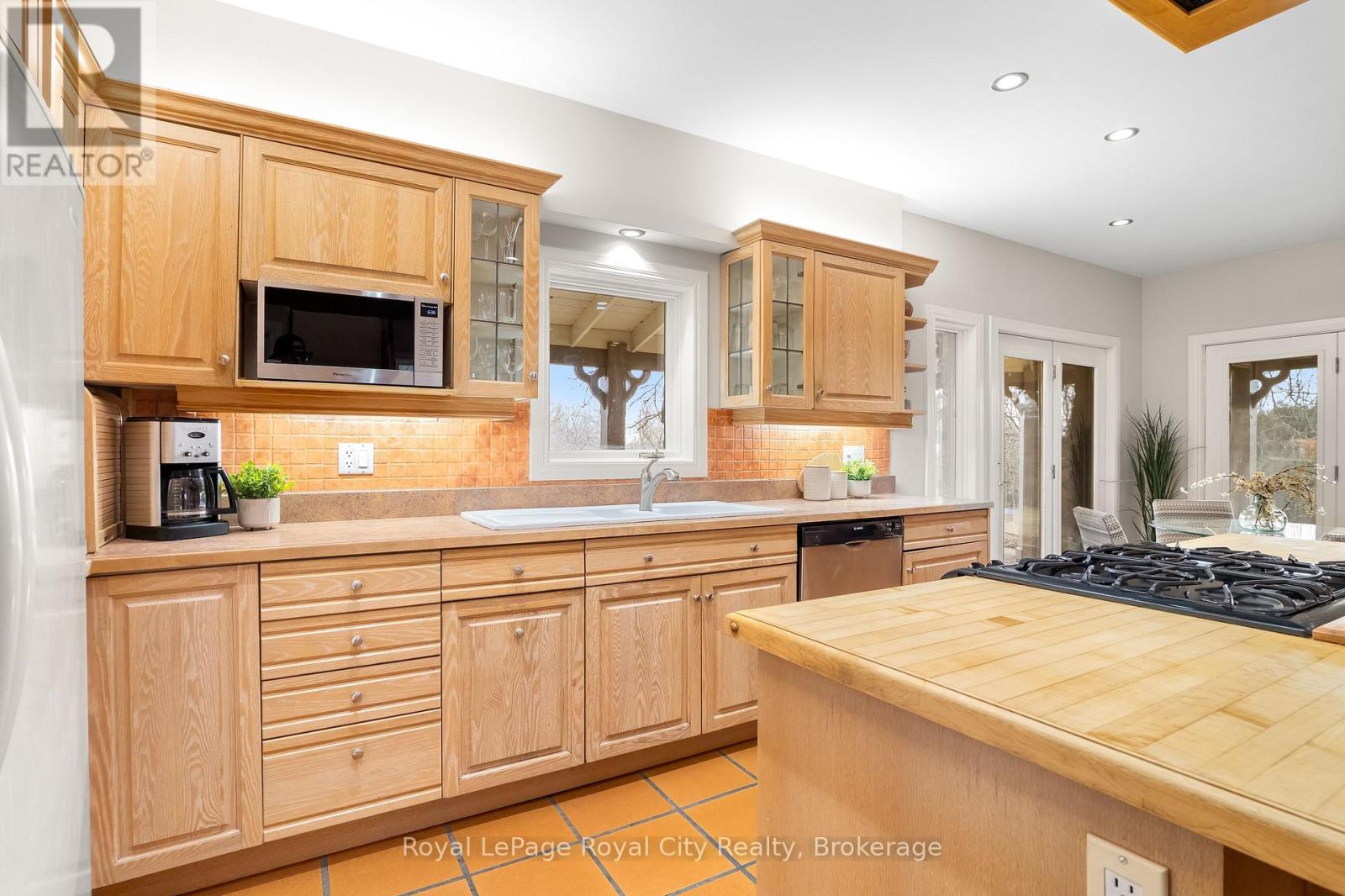 7306 Wellington Rd 21, Centre Wellington, Ontario  N0B 1S0 - Photo 22 - X12937000