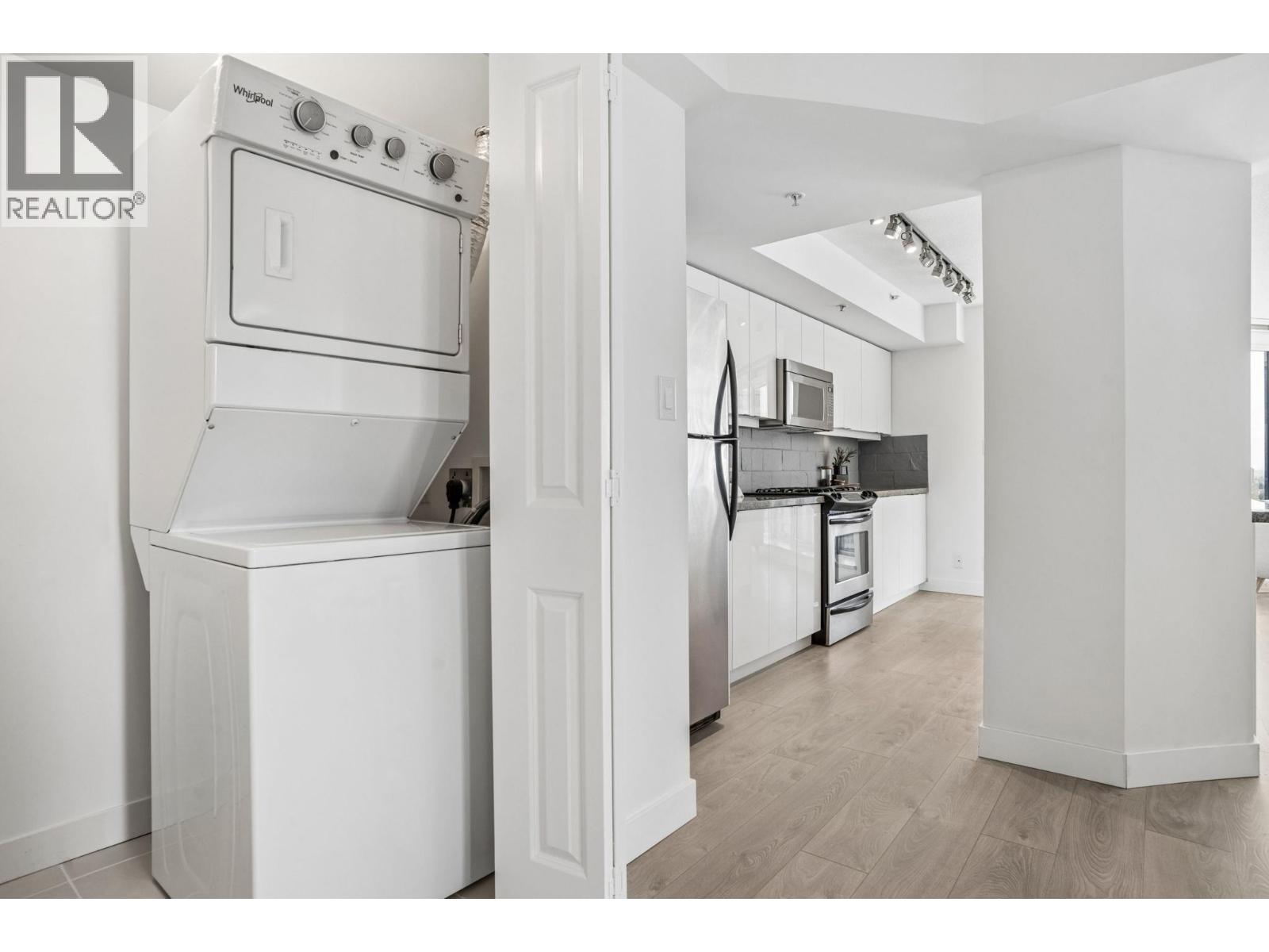 1805 6068 No. 3 Road, Richmond, British Columbia  V6Y 4M7 - Photo 26 - R3104856