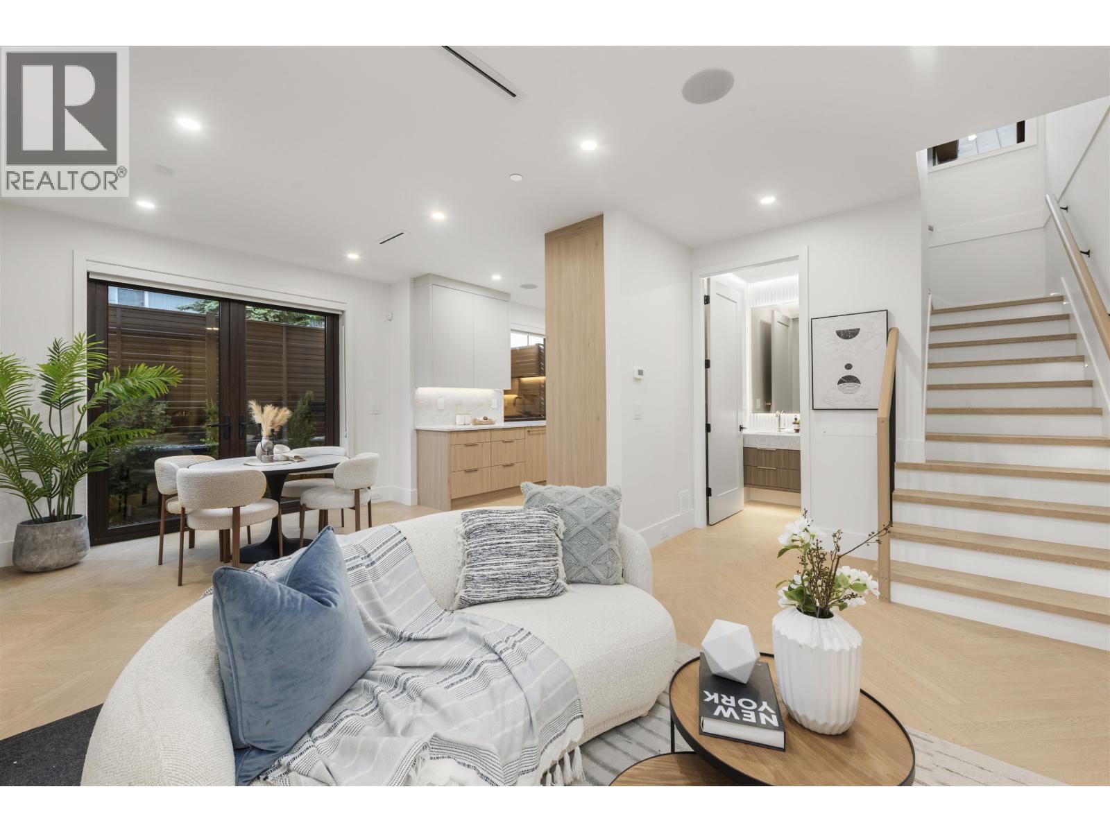 2 3393 Victoria Drive, Vancouver, British Columbia  V5N 4M3 - Photo 12 - R3104869