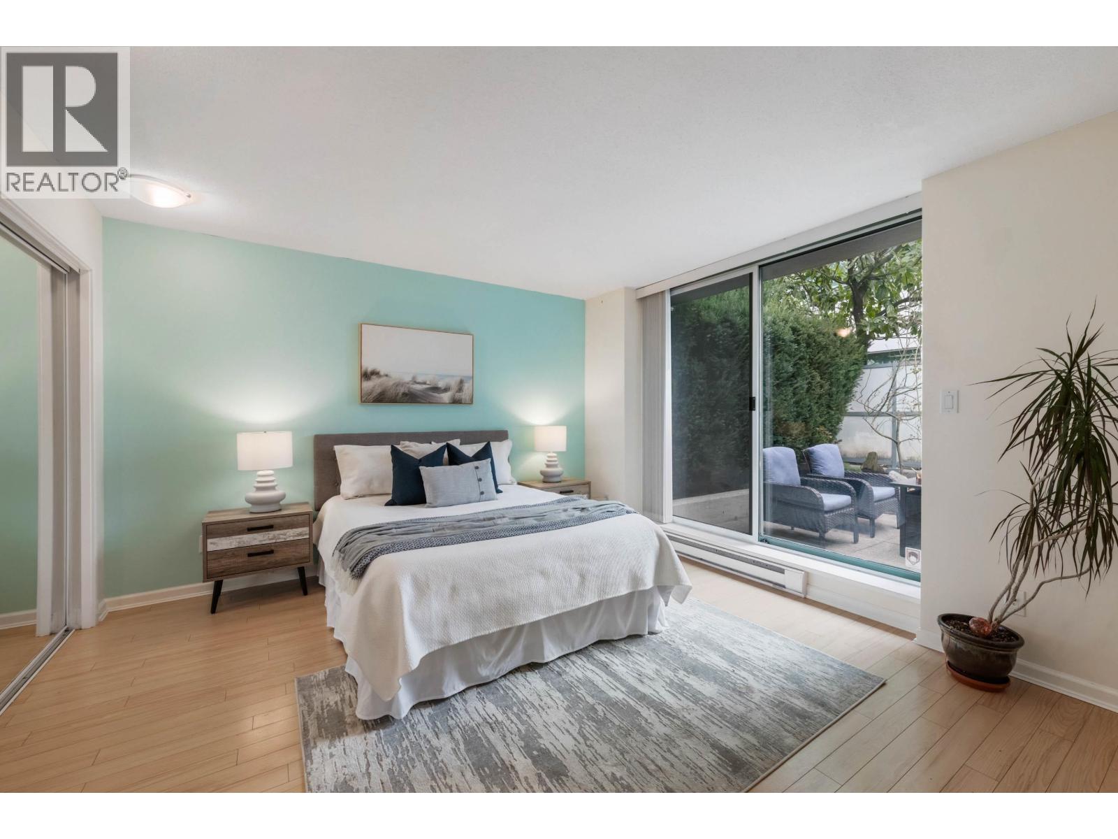 Th4 1889 Rosser Avenue, Burnaby, British Columbia  V5C 6R4 - Photo 16 - R3104908