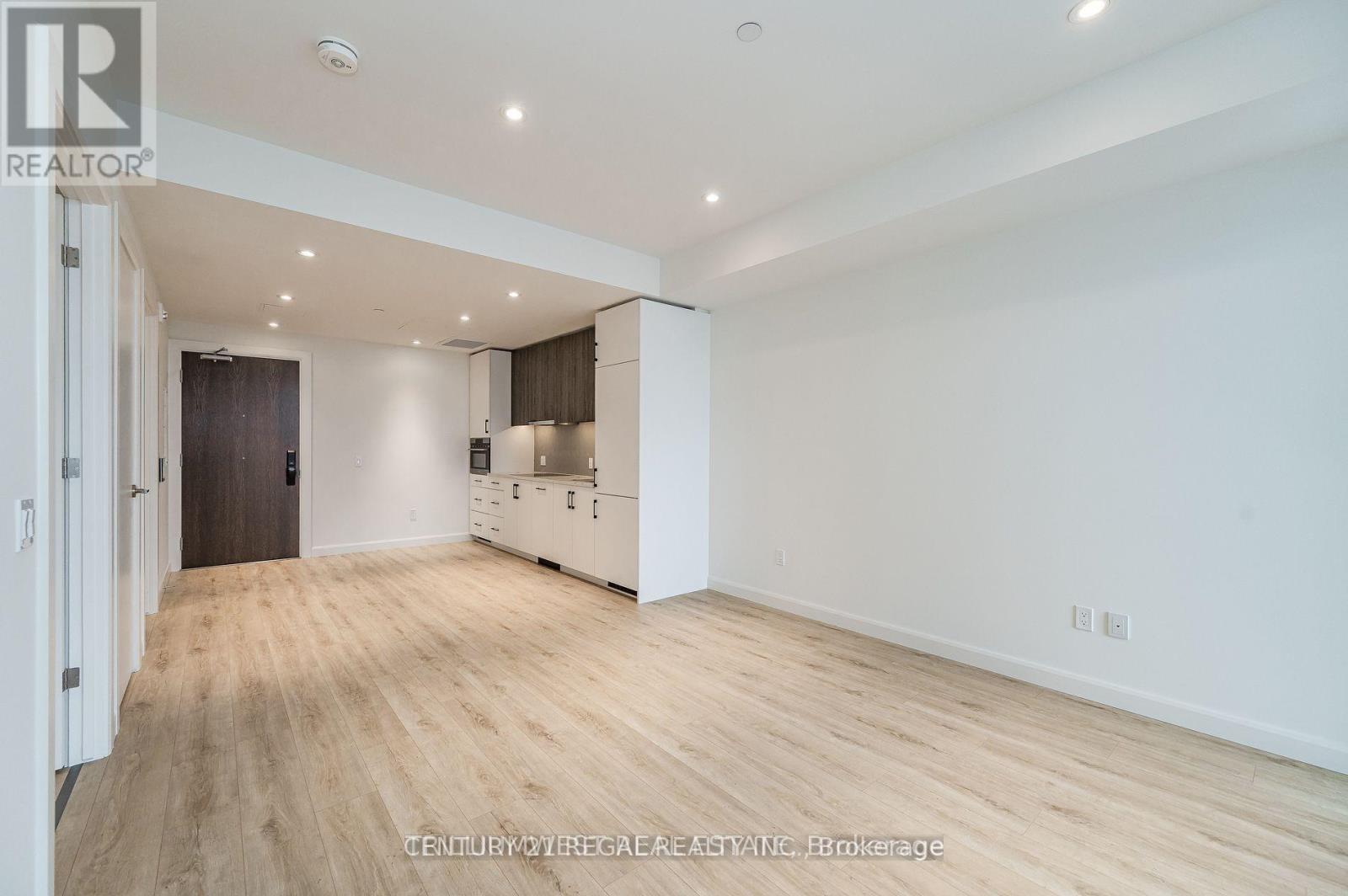 1405 - 741 King Street W, Kitchener, Ontario  N2G 1E5 - Photo 19 - X12867838