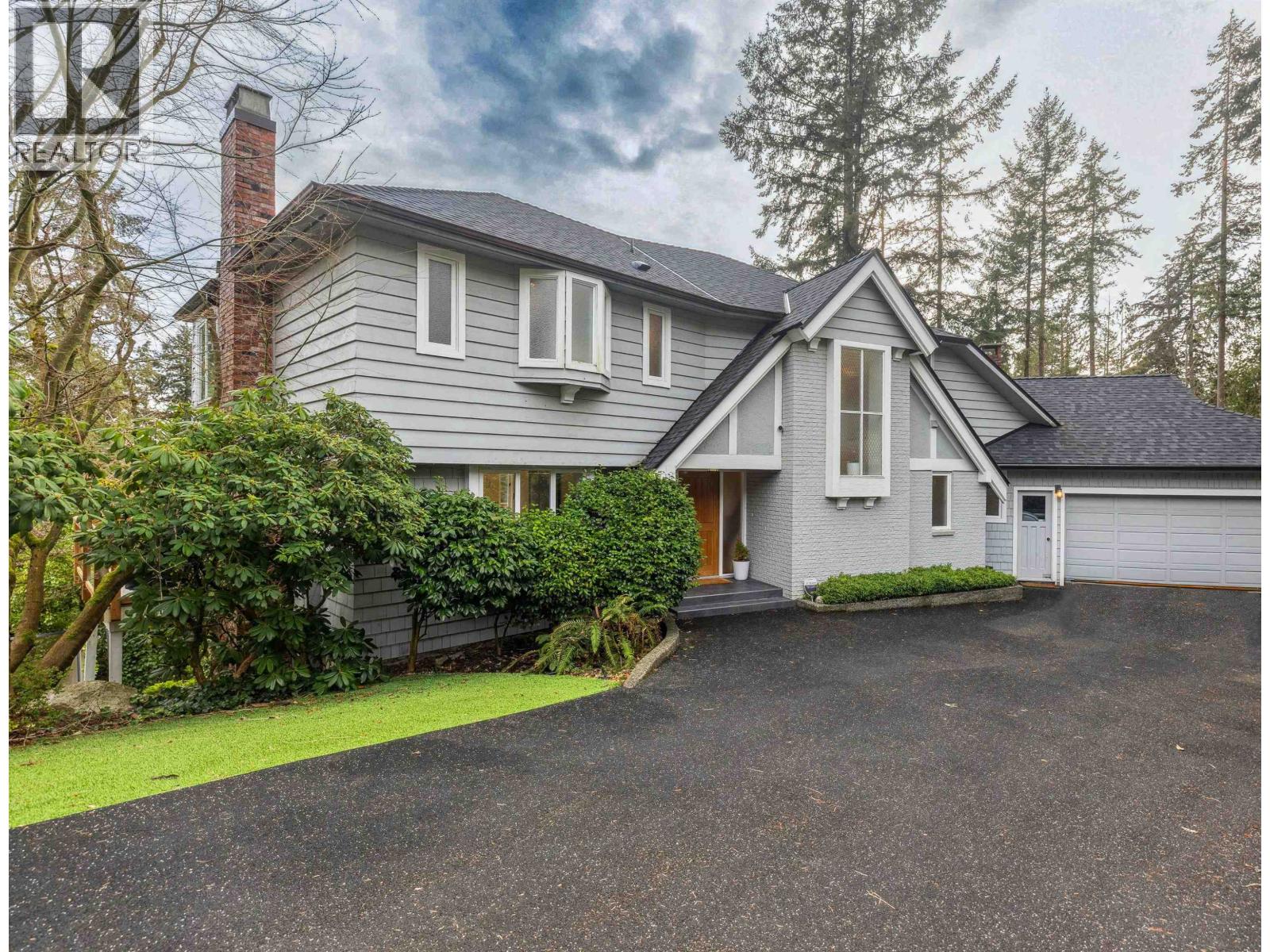 3714 Southridge Place, West Vancouver, British Columbia  V7V 3H8 - Photo 1 - R3104914