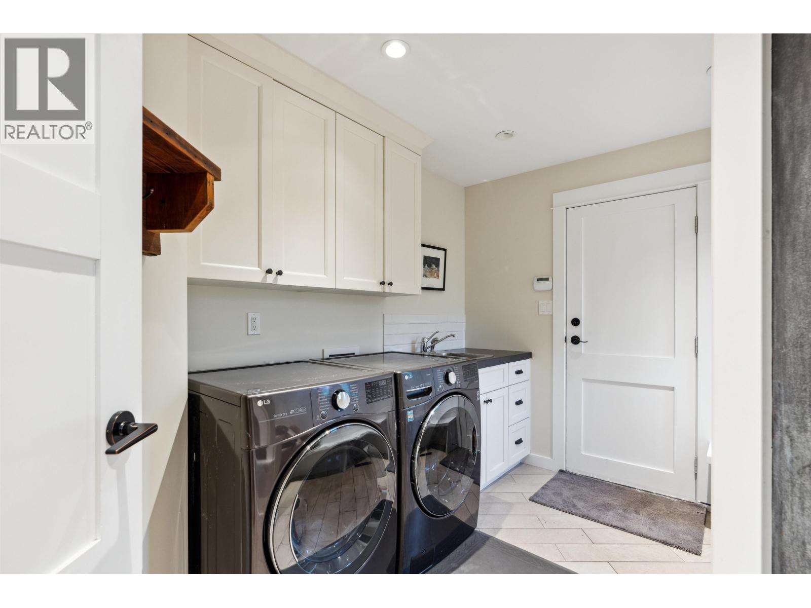 3714 Southridge Place, West Vancouver, British Columbia  V7V 3H8 - Photo 22 - R3104914