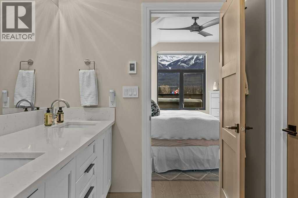 2, 725 7th Street, Canmore, Alberta  T1W 2C3 - Photo 44 - A2290284