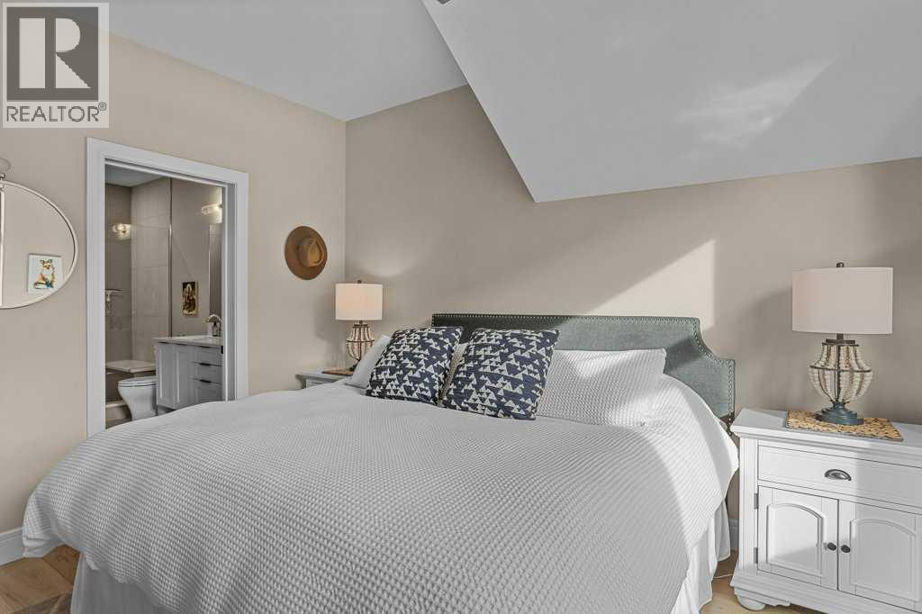 2, 725 7th Street, Canmore, Alberta  T1W 2C3 - Photo 41 - A2290284