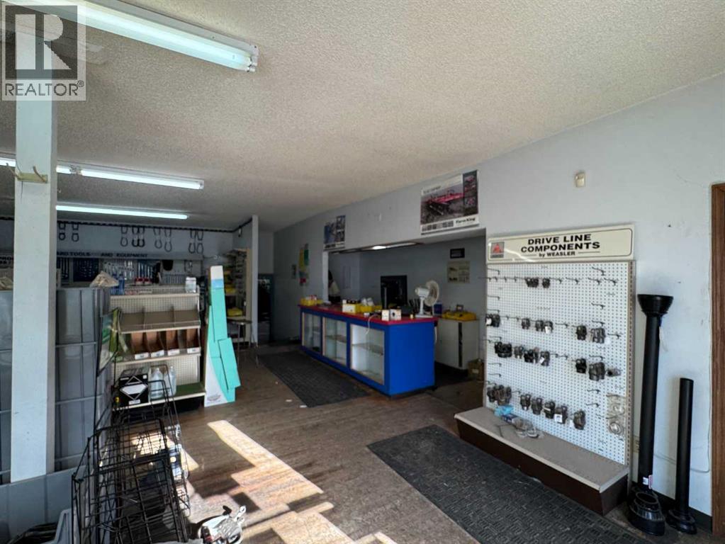 303 Main Street, Rockyford, Alberta  T0J 2R0 - Photo 12 - A2290843