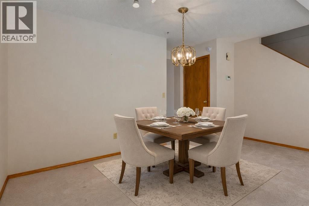 128 Cedarwood Park Sw, Calgary, Alberta  T2W 5N9 - Photo 4 - A2291337