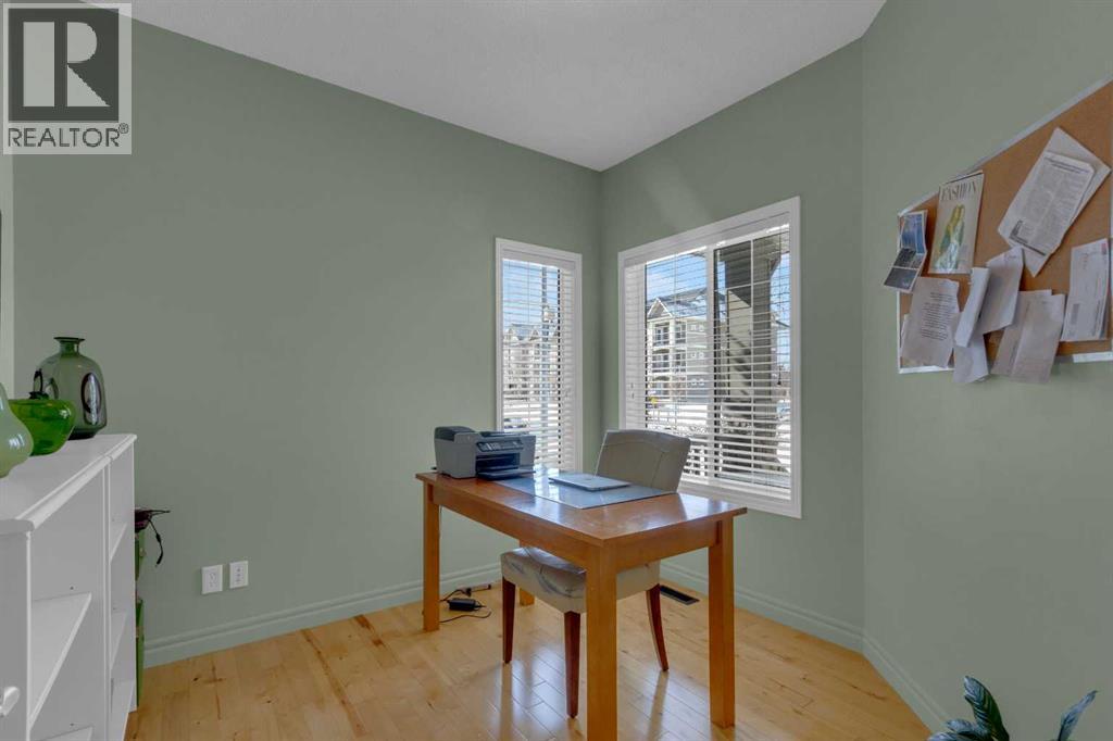 4 Cranfield Circle Se, Calgary, Alberta  T3M 1G8 - Photo 4 - A2297290