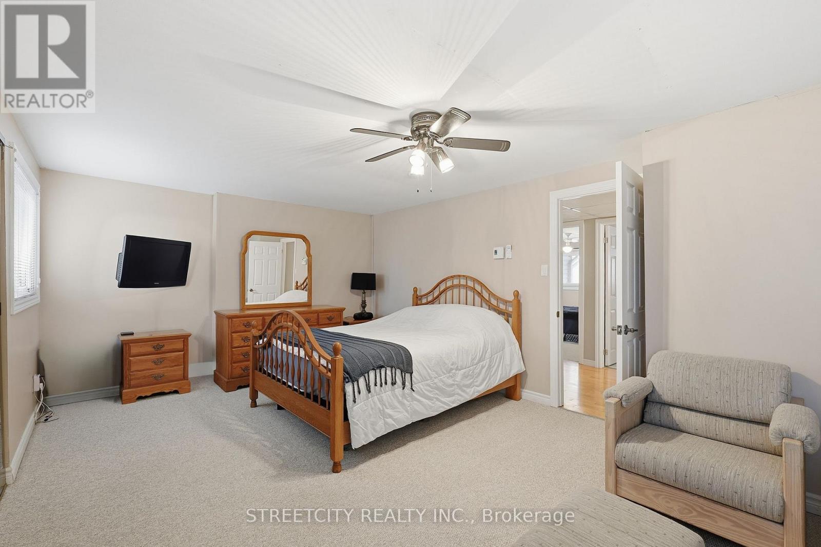 118 - 159 Sandringham Crescent, London South, Ontario  N6C 5A9 - Photo 10 - X12936972