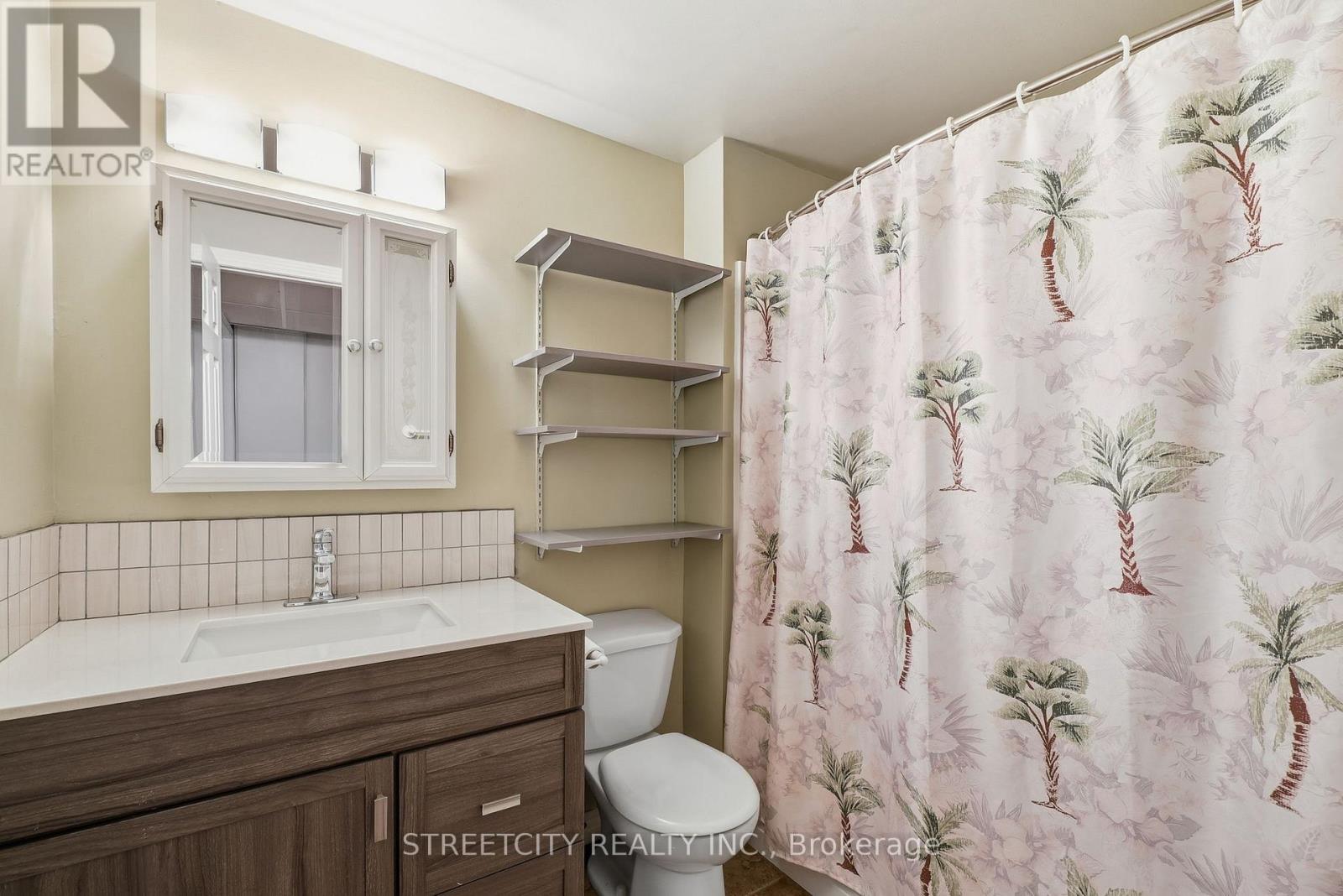 118 - 159 Sandringham Crescent, London South, Ontario  N6C 5A9 - Photo 13 - X12936972