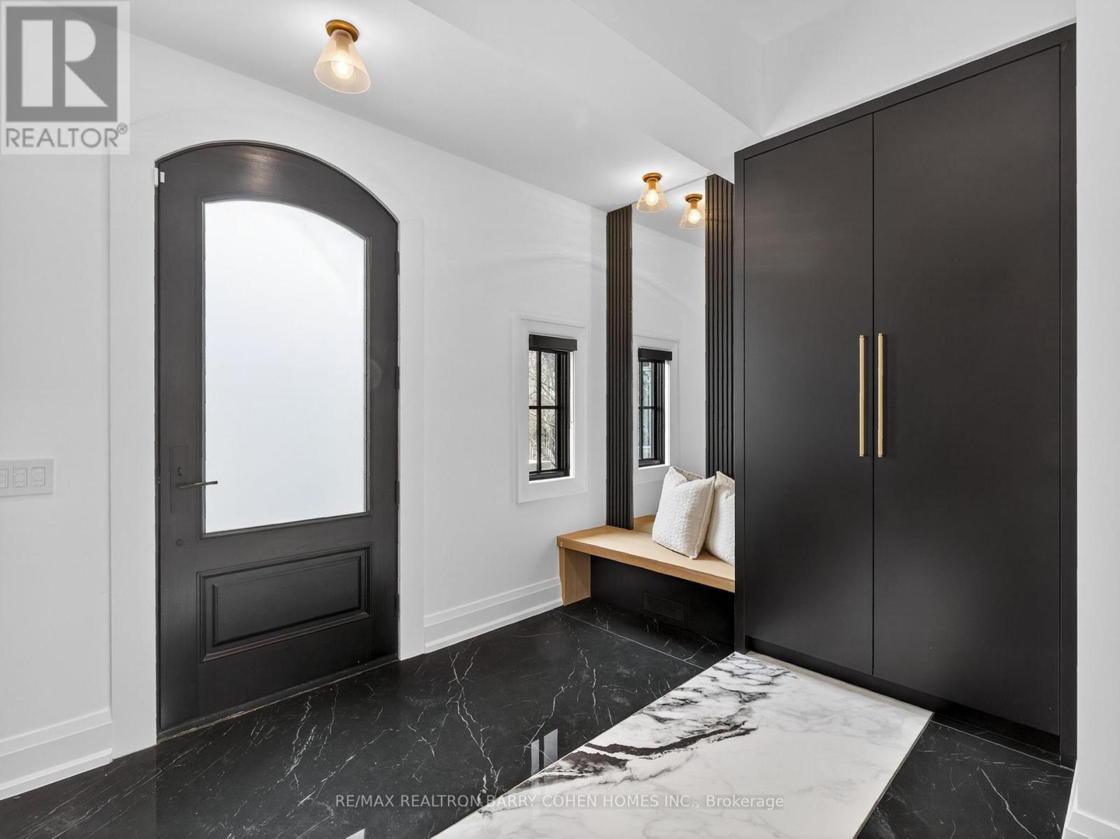 62 Maple Avenue, Toronto, Ontario  M4W 2T7 - Photo 3 - C12936978