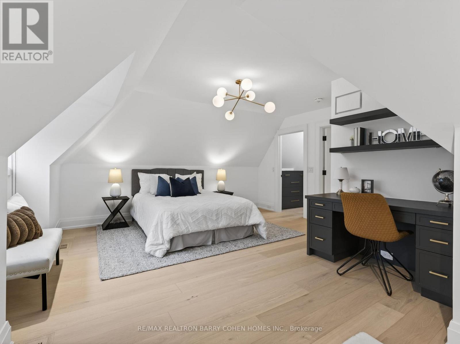 62 Maple Avenue, Toronto, Ontario  M4W 2T7 - Photo 33 - C12936978