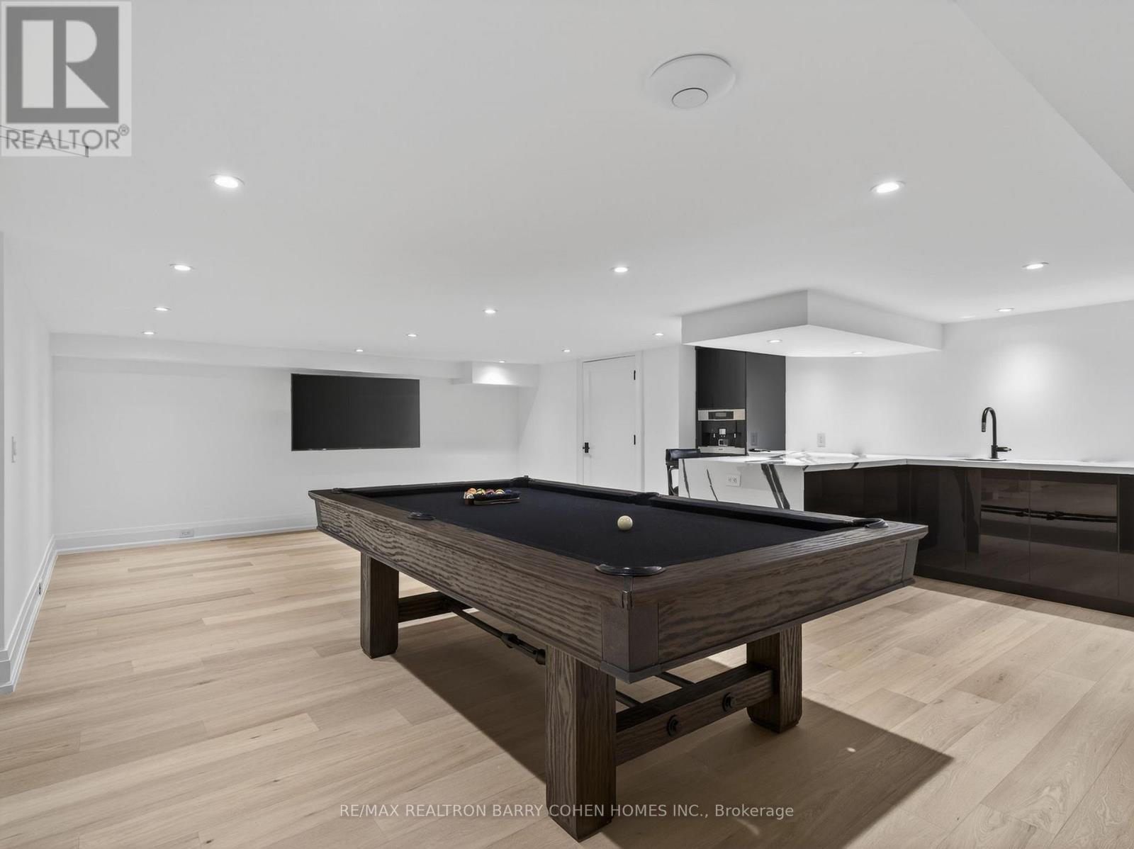 62 Maple Avenue, Toronto, Ontario  M4W 2T7 - Photo 40 - C12936978