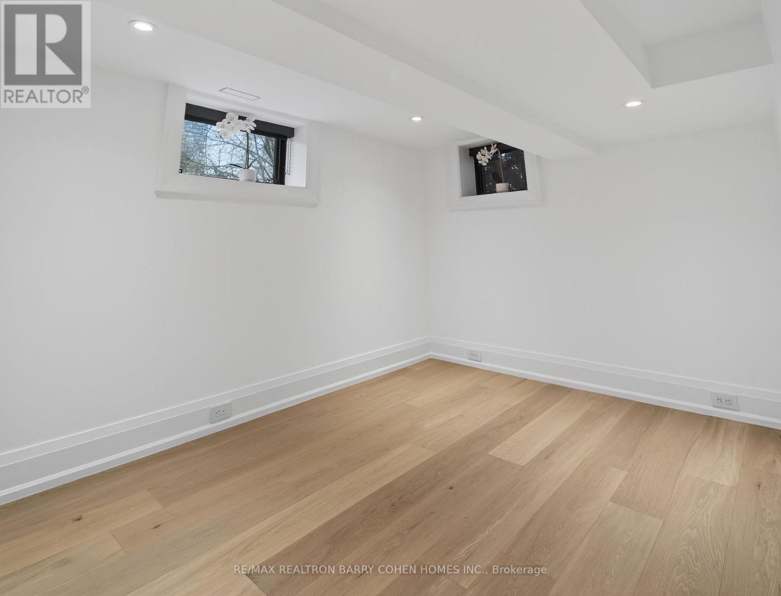 62 Maple Avenue, Toronto, Ontario  M4W 2T7 - Photo 42 - C12936978