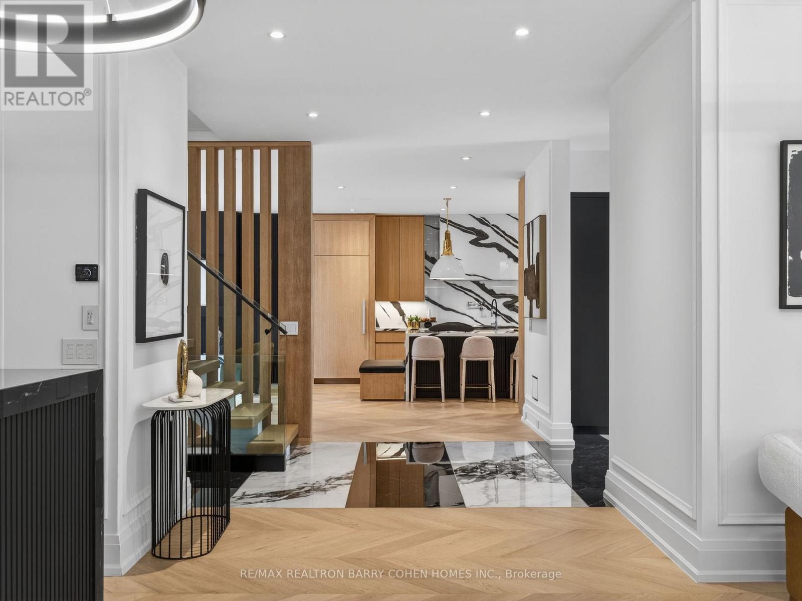 62 Maple Avenue, Toronto, Ontario  M4W 2T7 - Photo 9 - C12936978