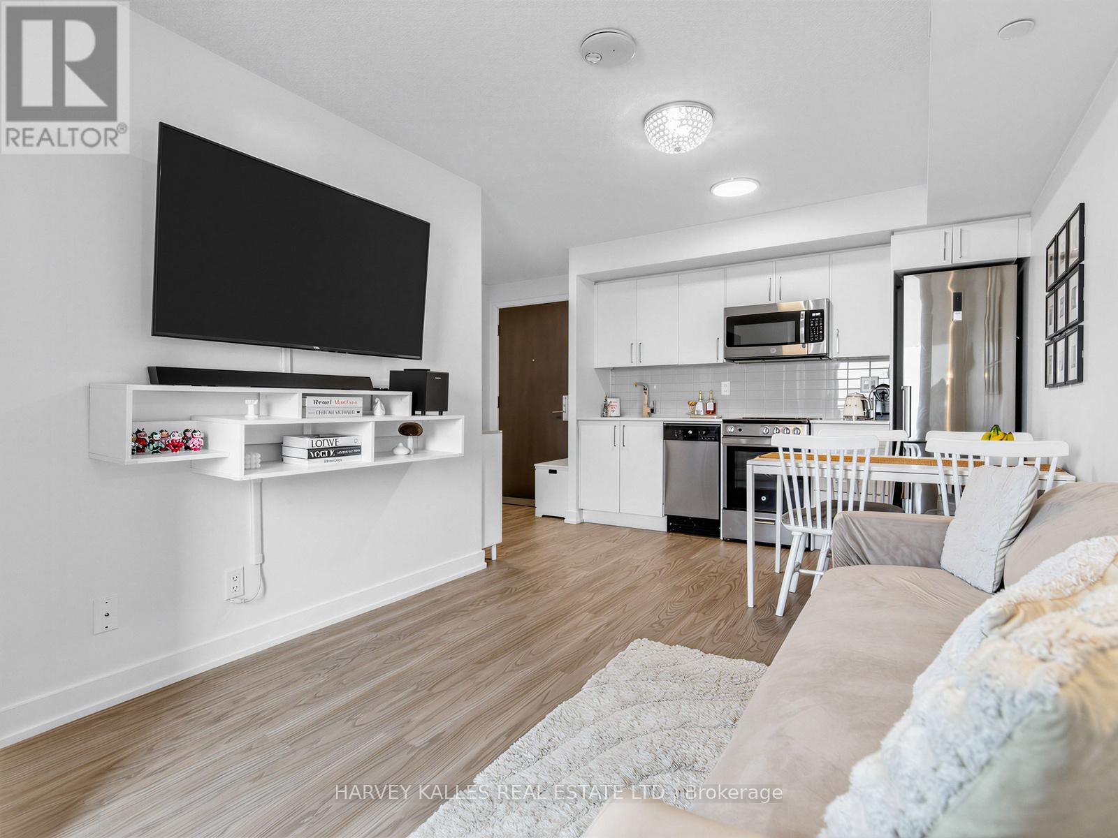 614 - 38 Monte Kwinter Court, Toronto, Ontario  M3H 0E2 - Photo 8 - C12936992