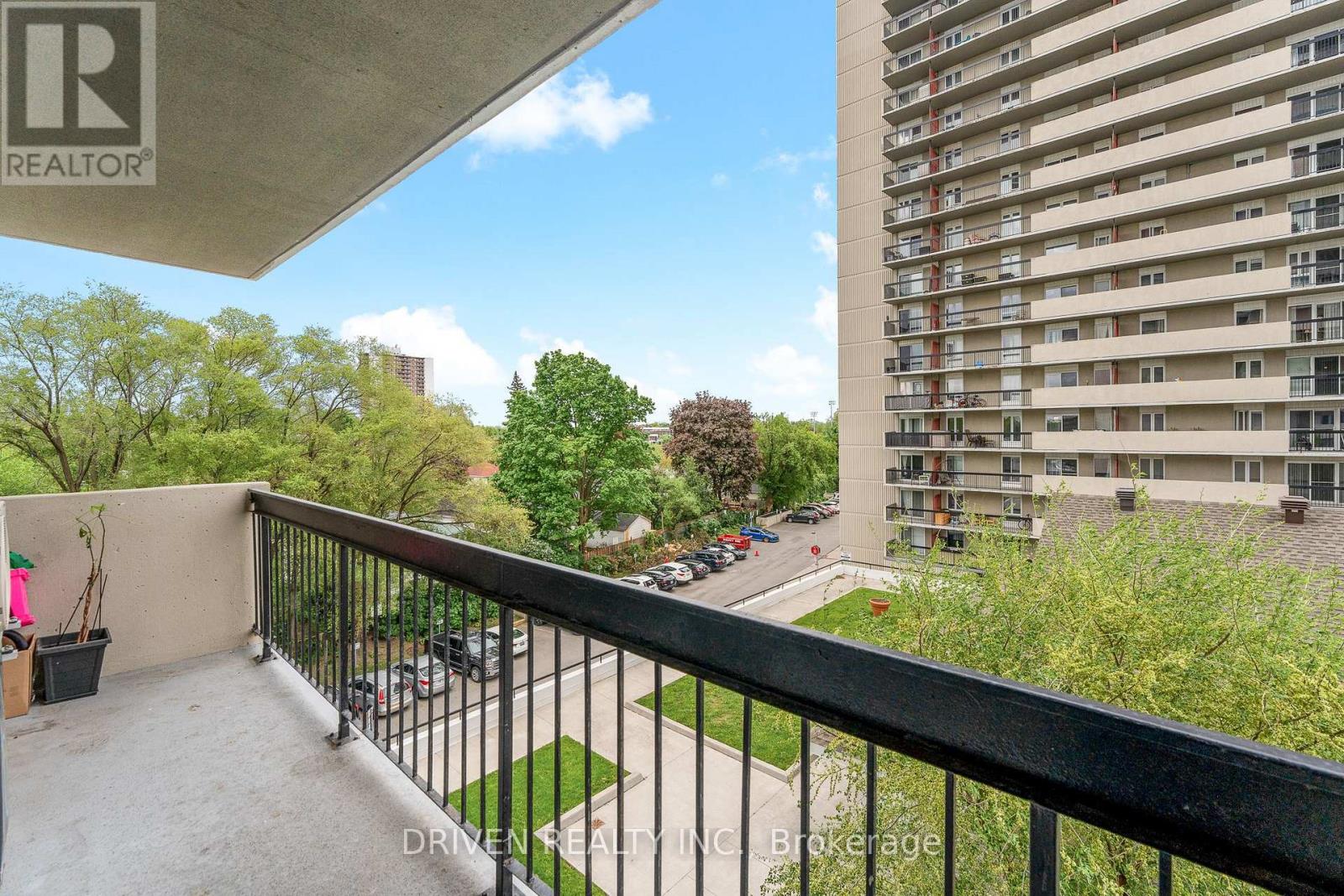 404 - 158 A Mcarthur Avenue, Ottawa, Ontario  K1L 7E7 - Photo 20 - X12936964