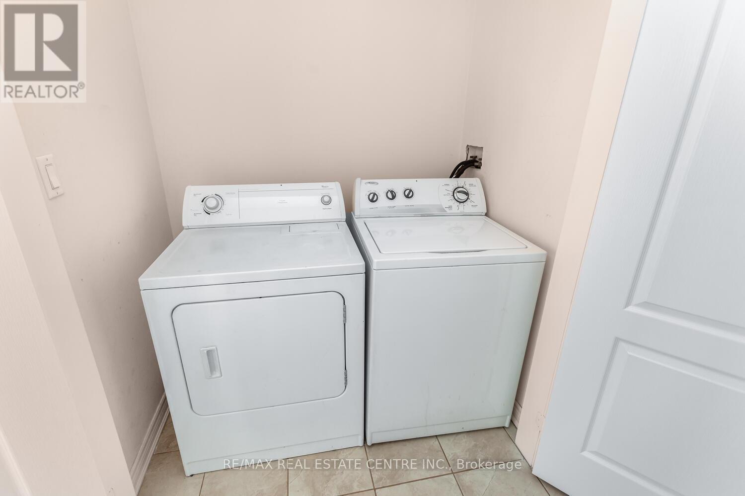 64 Yardley Crescent S, Brampton, Ontario  L6X 5L7 - Photo 18 - W12921744