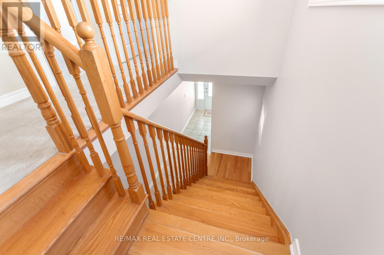 64 Yardley Crescent S, Brampton, Ontario  L6X 5L7 - Photo 19 - W12921744