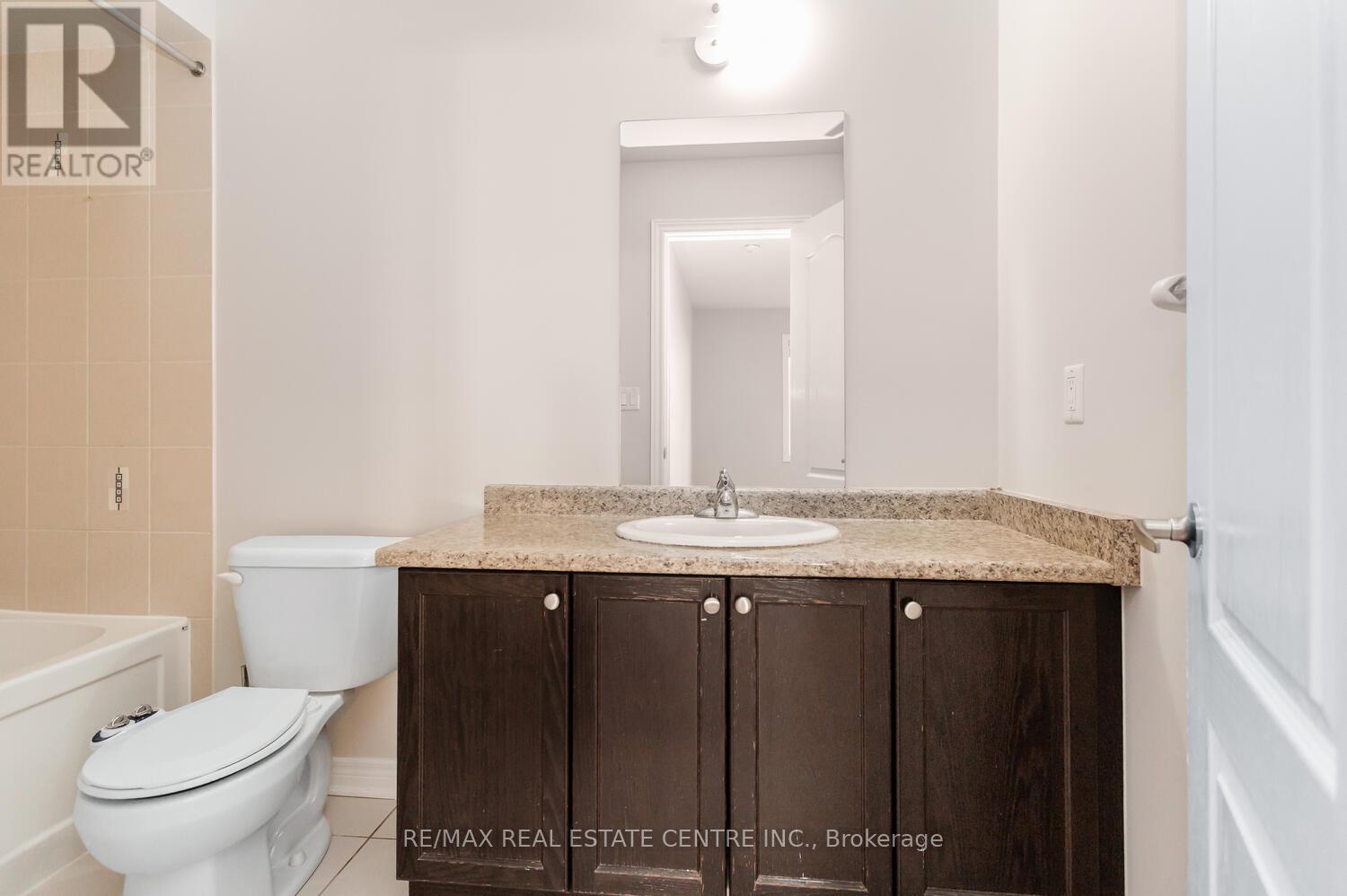 64 Yardley Crescent S, Brampton, Ontario  L6X 5L7 - Photo 36 - W12921744