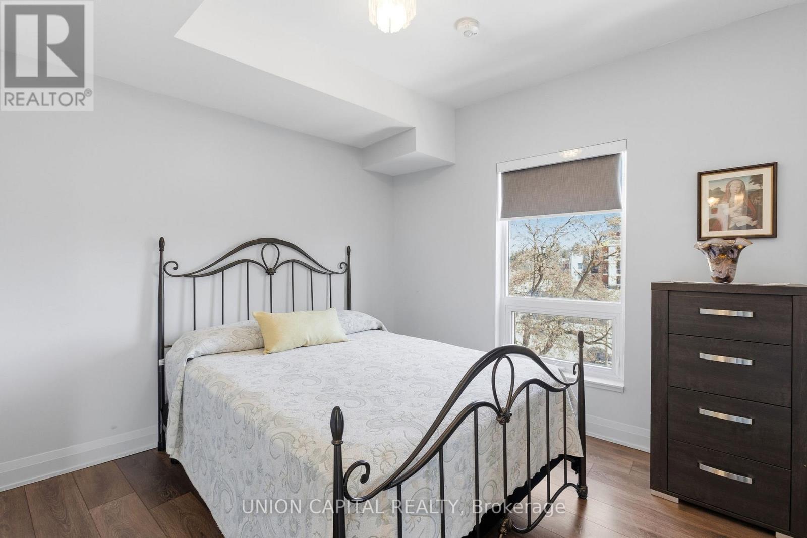 412 - 112 Woodbridge Avenue, Vaughan, Ontario  L4L 2S7 - Photo 11 - N12937022