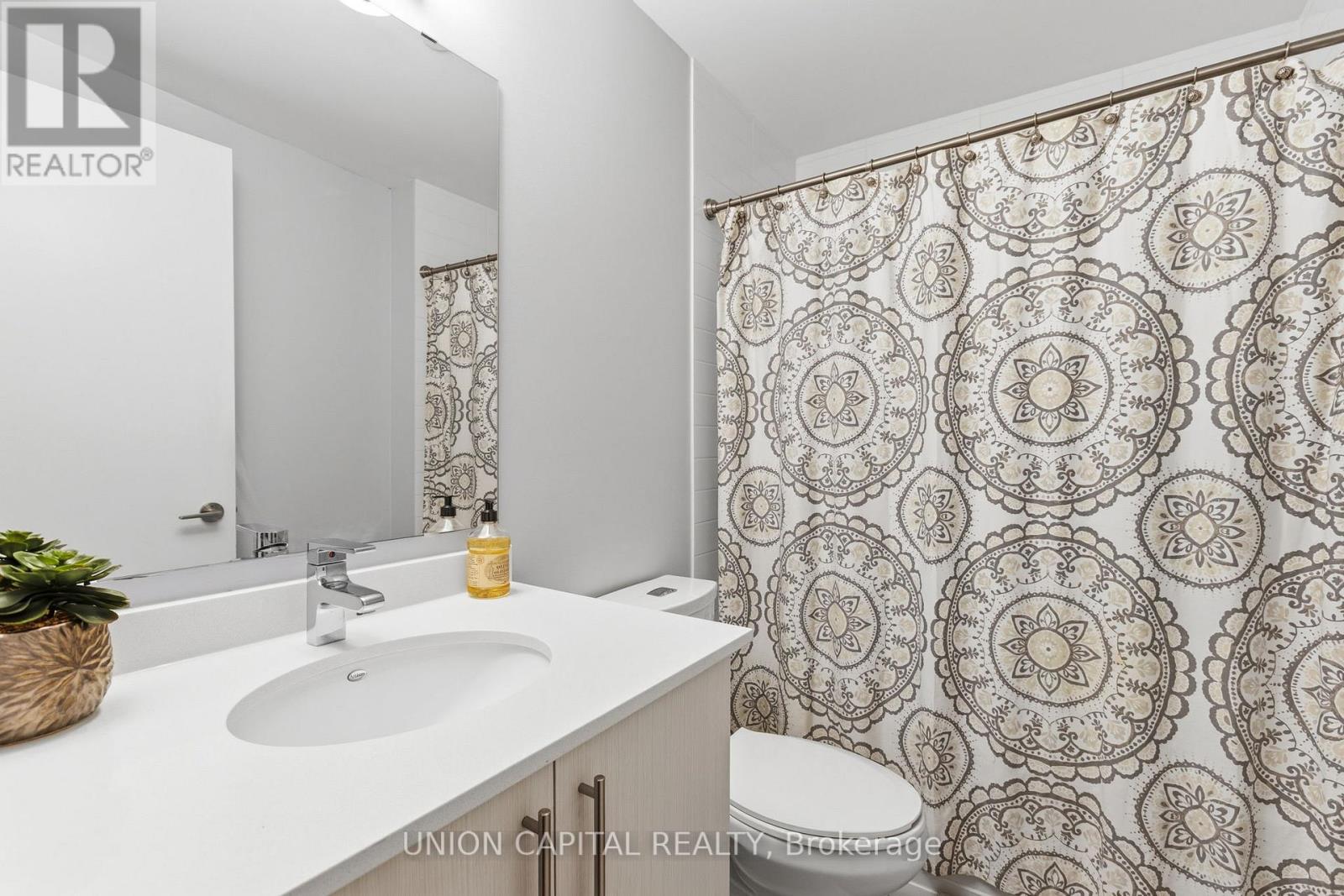 412 - 112 Woodbridge Avenue, Vaughan, Ontario  L4L 2S7 - Photo 7 - N12937022