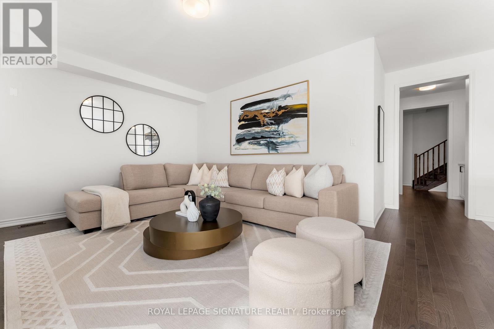 54 Sparrow Way, Adjala-Tosorontio (Colgan), Ontario  L0G 1W0 - Photo 19 - N12937056