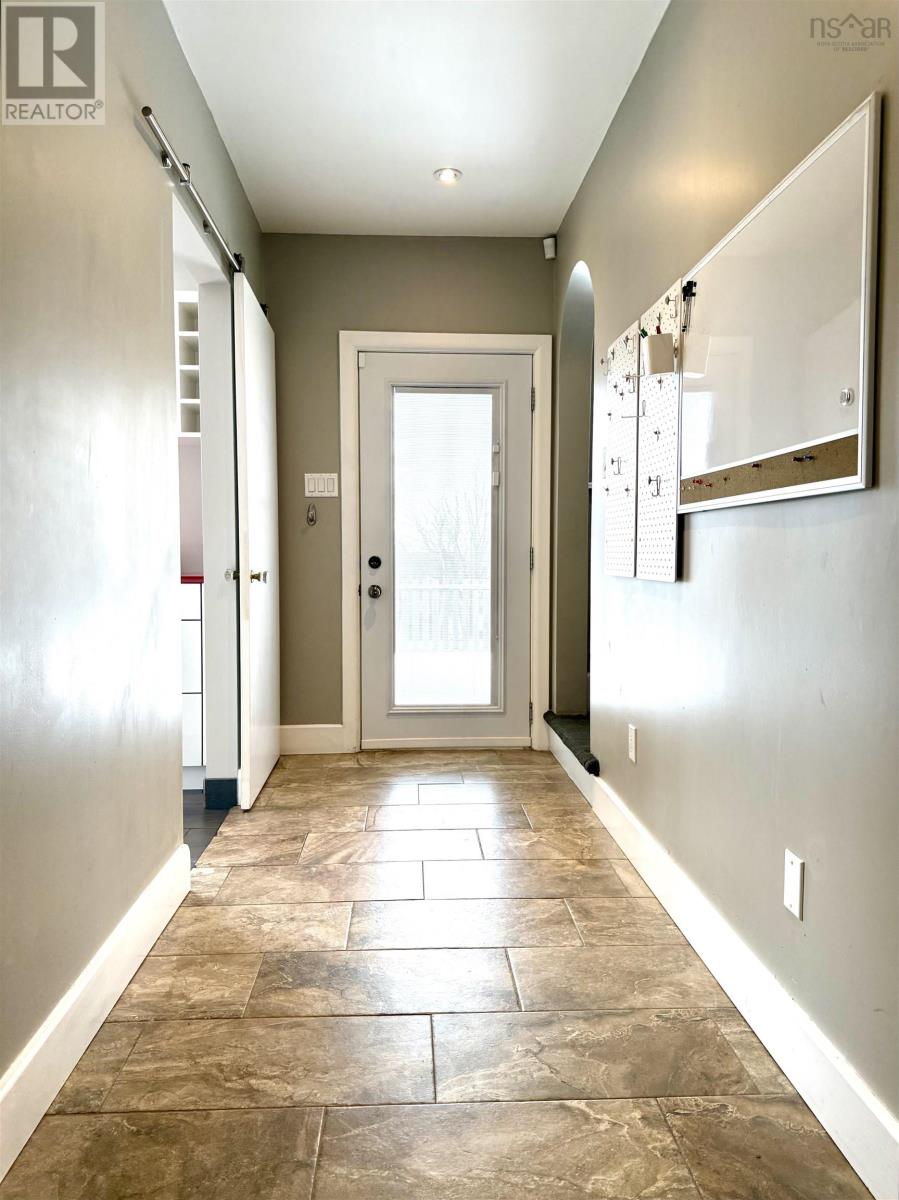 168 Victoria Street E, Amherst, Nova Scotia  B4H 1Y5 - Photo 26 - 202605766