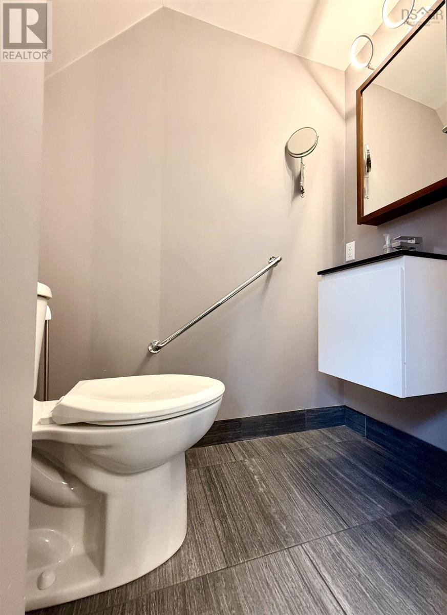 168 Victoria Street E, Amherst, Nova Scotia  B4H 1Y5 - Photo 38 - 202605766