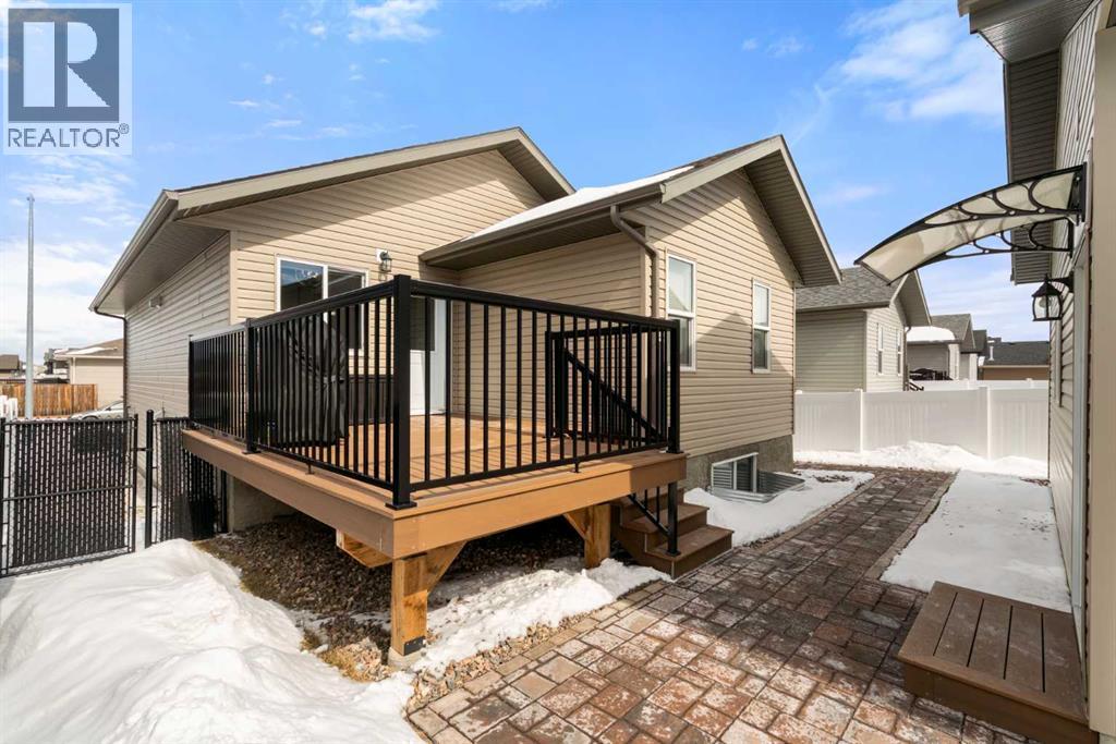 7403 44 Avenue, Camrose, Alberta  T4V 5E1 - Photo 29 - A2296168