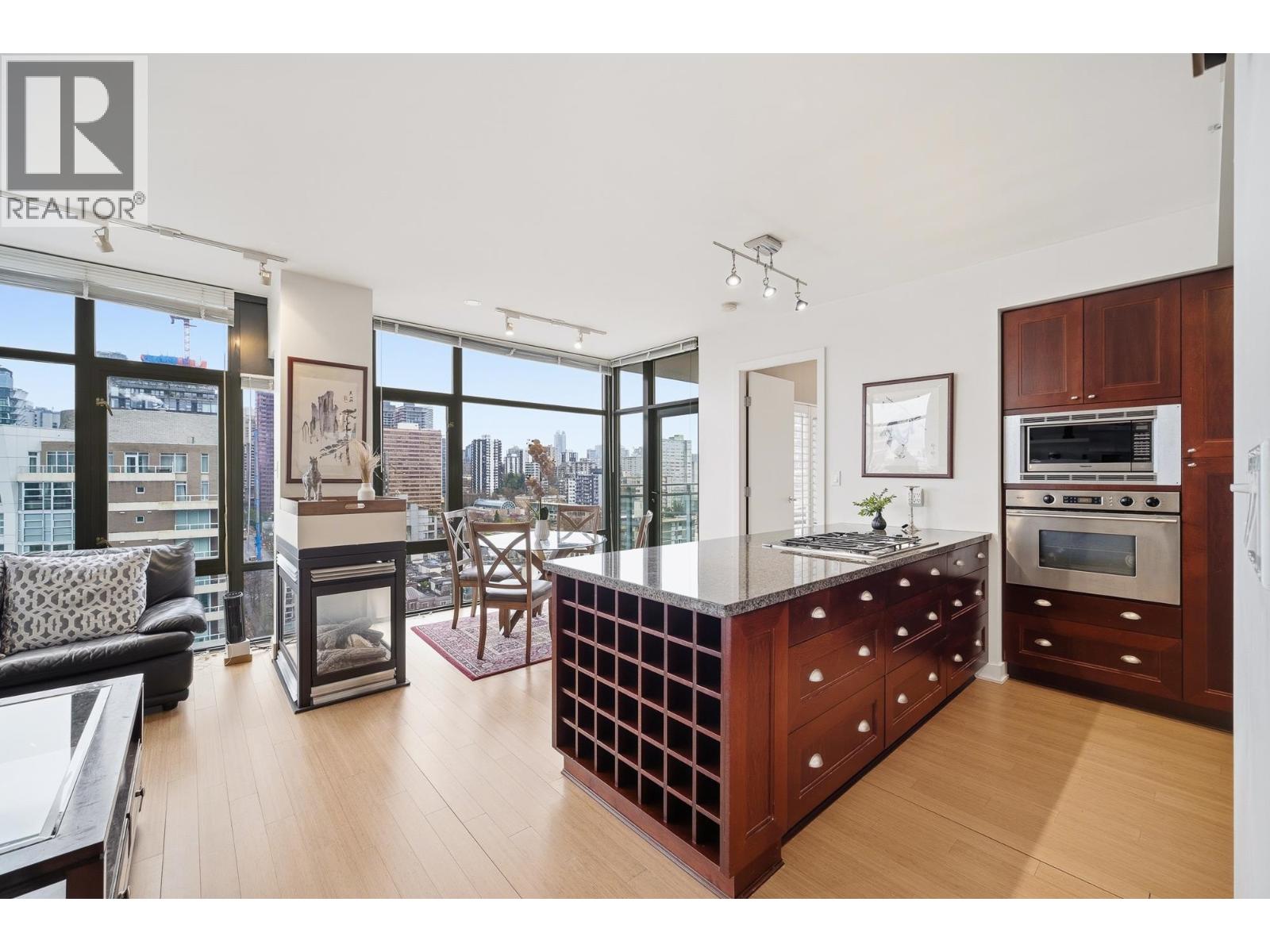 1602 1863 Alberni Street, Vancouver, British Columbia V6G 3H8 - Photo 2 - R3097897