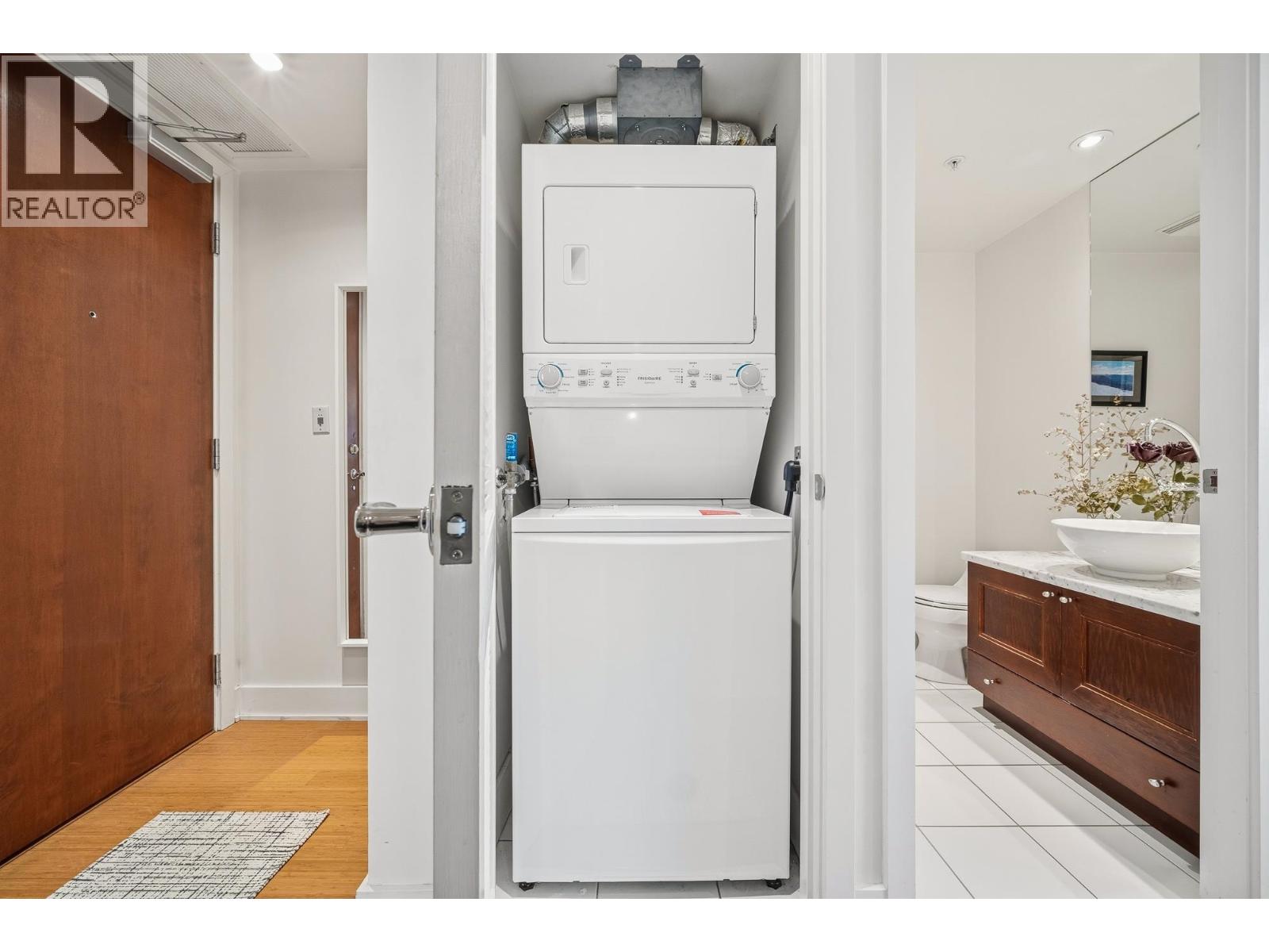 1602 1863 Alberni Street, Vancouver, British Columbia V6G 3H8 - Photo 17 - R3097897