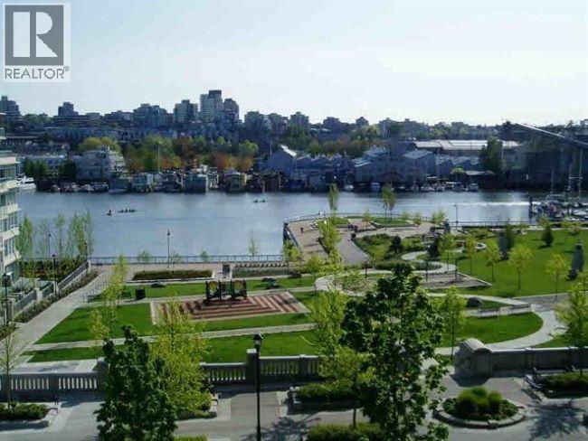 603 455 BEACH CRESCENT, Vancouver, British Columbia