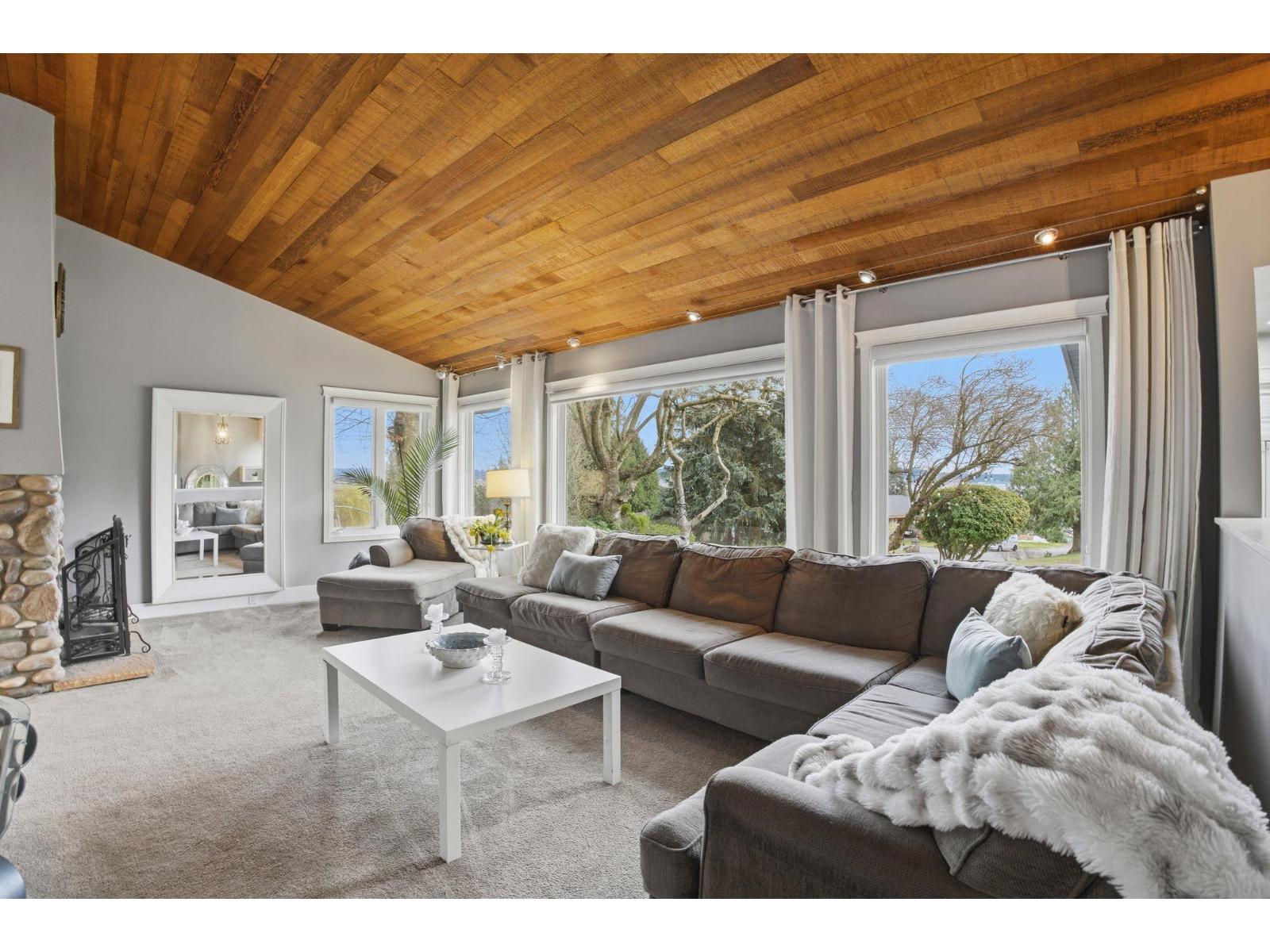 12891 Southridge Drive, Surrey, British Columbia  V3X 3C7 - Photo 3 - R3104697