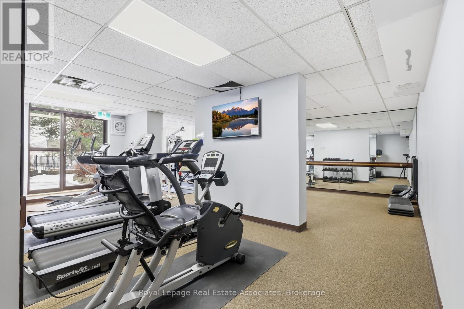 1401 - 10 Malta Avenue, Brampton, Ontario  L6Y 4G6 - Photo 16 - W12937032