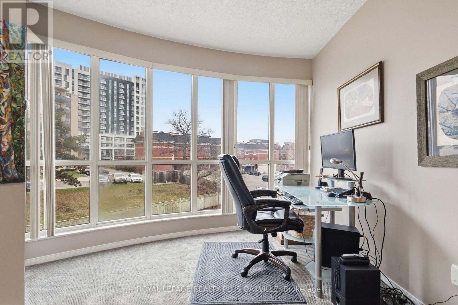 311 - 2511 Lakeshore Road W, Oakville, Ontario  L6L 6L9 - Photo 10 - W12937060