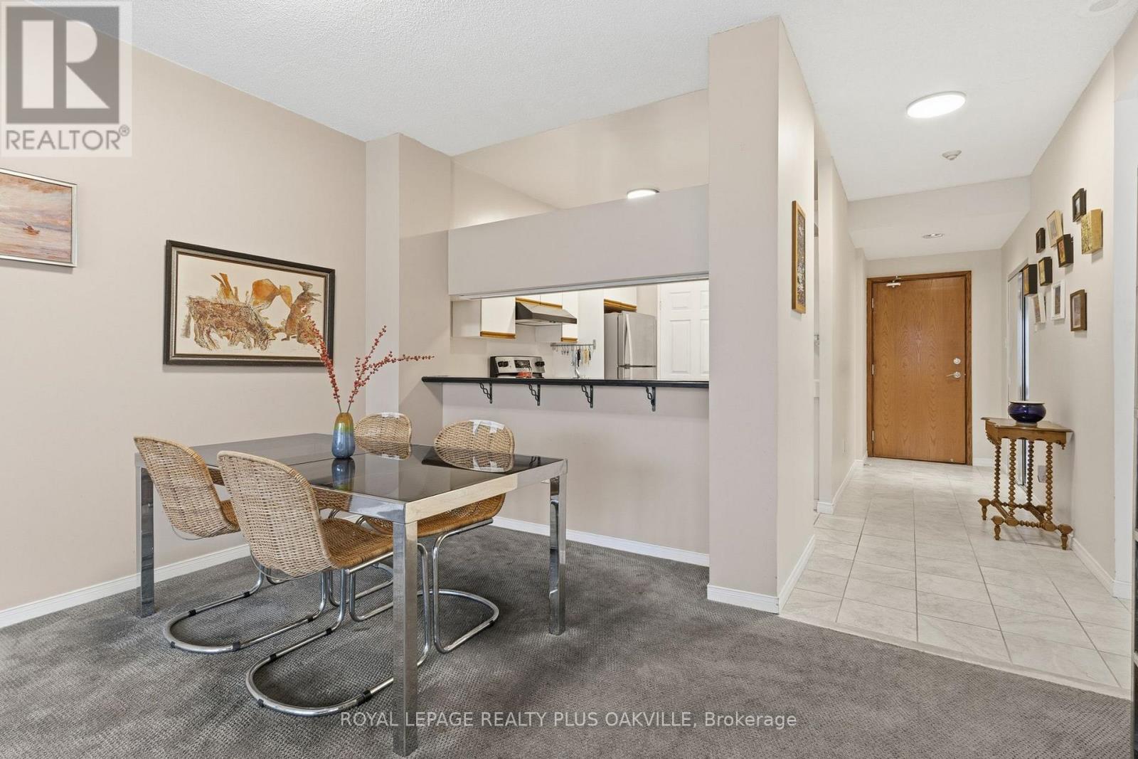 311 - 2511 Lakeshore Road W, Oakville, Ontario  L6L 6L9 - Photo 13 - W12937060