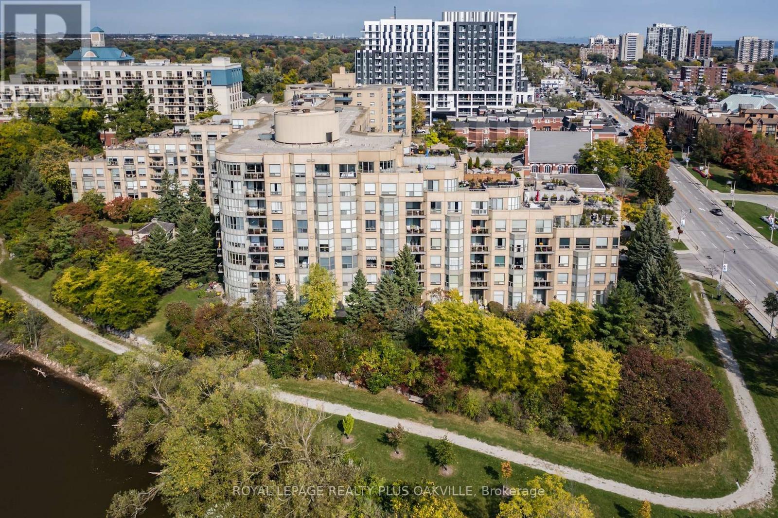 311 - 2511 Lakeshore Road W, Oakville, Ontario  L6L 6L9 - Photo 42 - W12937060