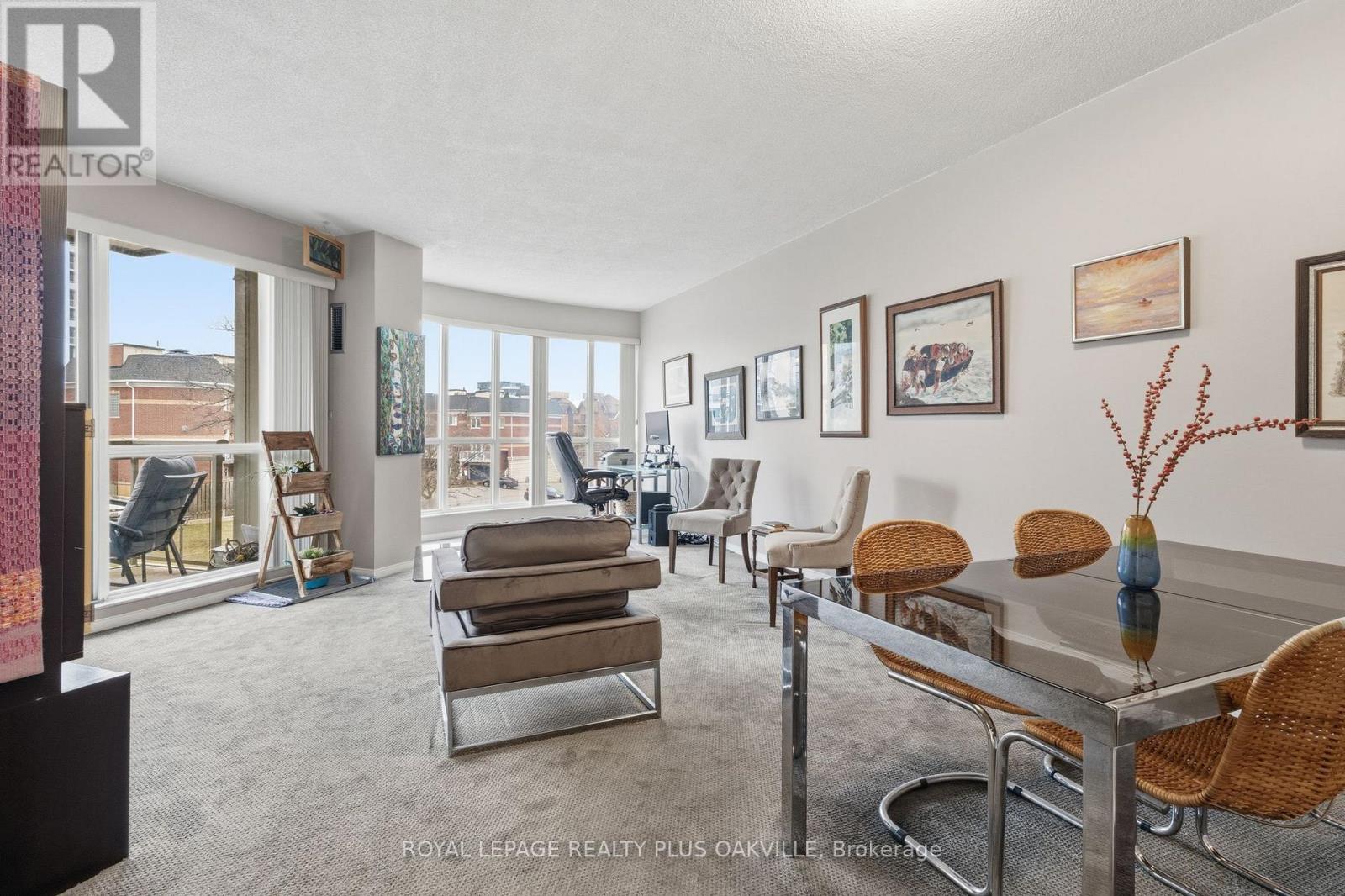 311 - 2511 Lakeshore Road W, Oakville, Ontario  L6L 6L9 - Photo 6 - W12937060