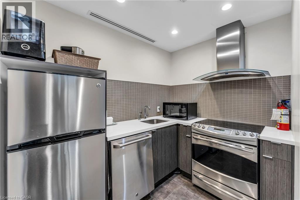 169 Fort York Boulevard Unit# 1008, Toronto, Ontario  M5V 0C8 - Photo 19 - 40816086