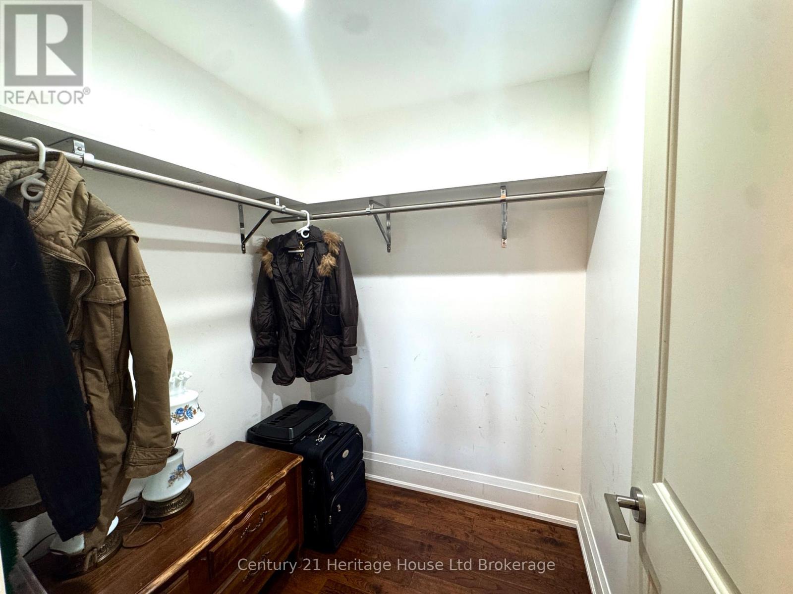 61 Applewood Crescent, London South, Ontario  N6J 3R1 - Photo 19 - X12920688