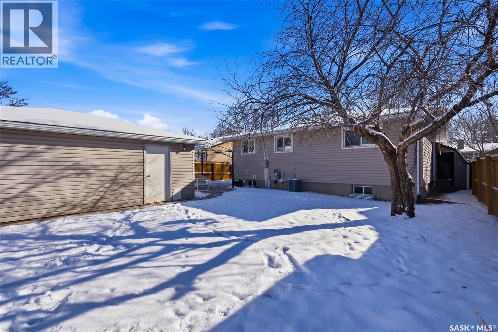 22 Sibbald Crescent, Regina, Saskatchewan  S4T 7L7 - Photo 29 - SK031570