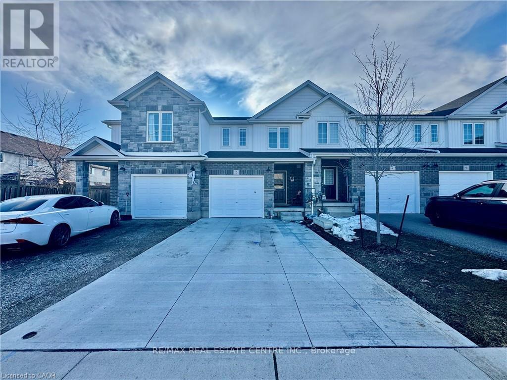 5 SPARROW AVENUE, Cambridge, Ontario