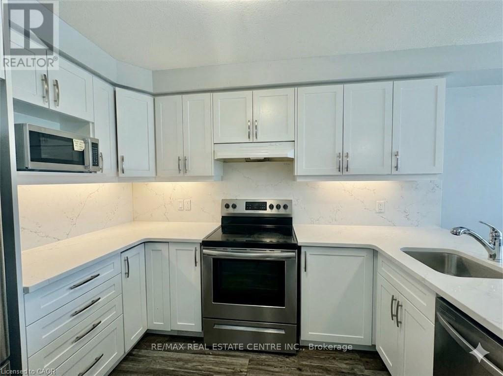 5 Sparrow Avenue, Cambridge, Ontario  N1T 2E2 - Photo 10 - X12936994