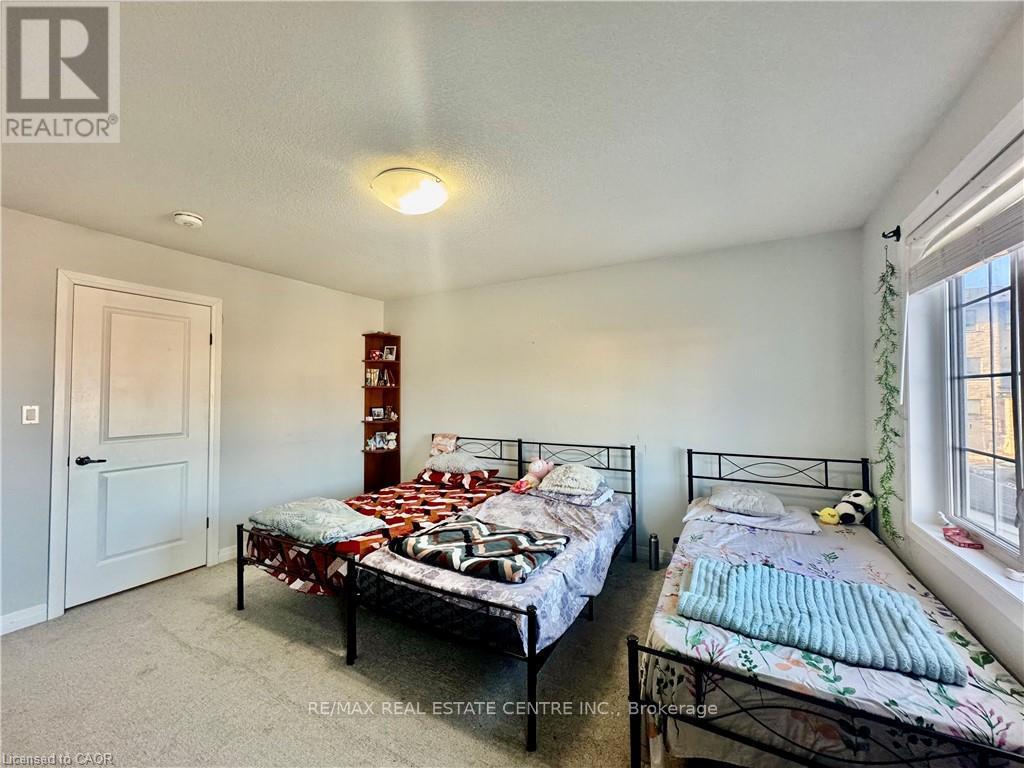 5 Sparrow Avenue, Cambridge, Ontario  N1T 2E2 - Photo 14 - X12936994