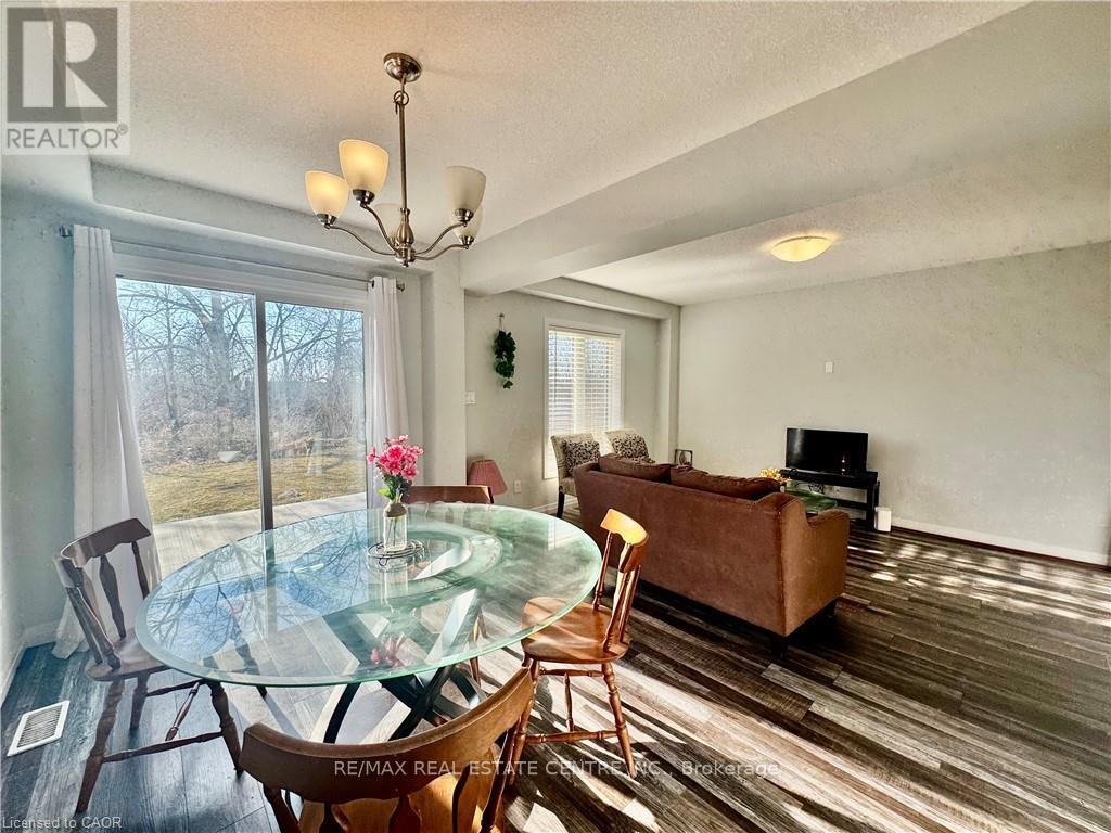 5 Sparrow Avenue, Cambridge, Ontario  N1T 2E2 - Photo 5 - X12936994