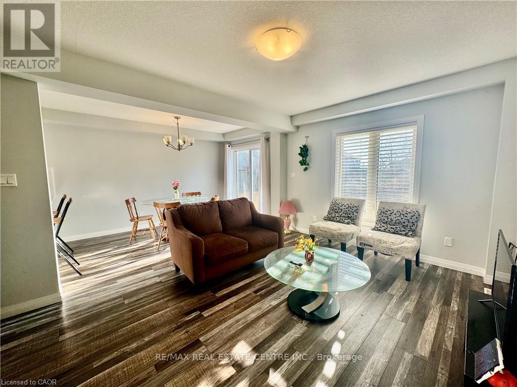 5 Sparrow Avenue, Cambridge, Ontario  N1T 2E2 - Photo 6 - X12936994