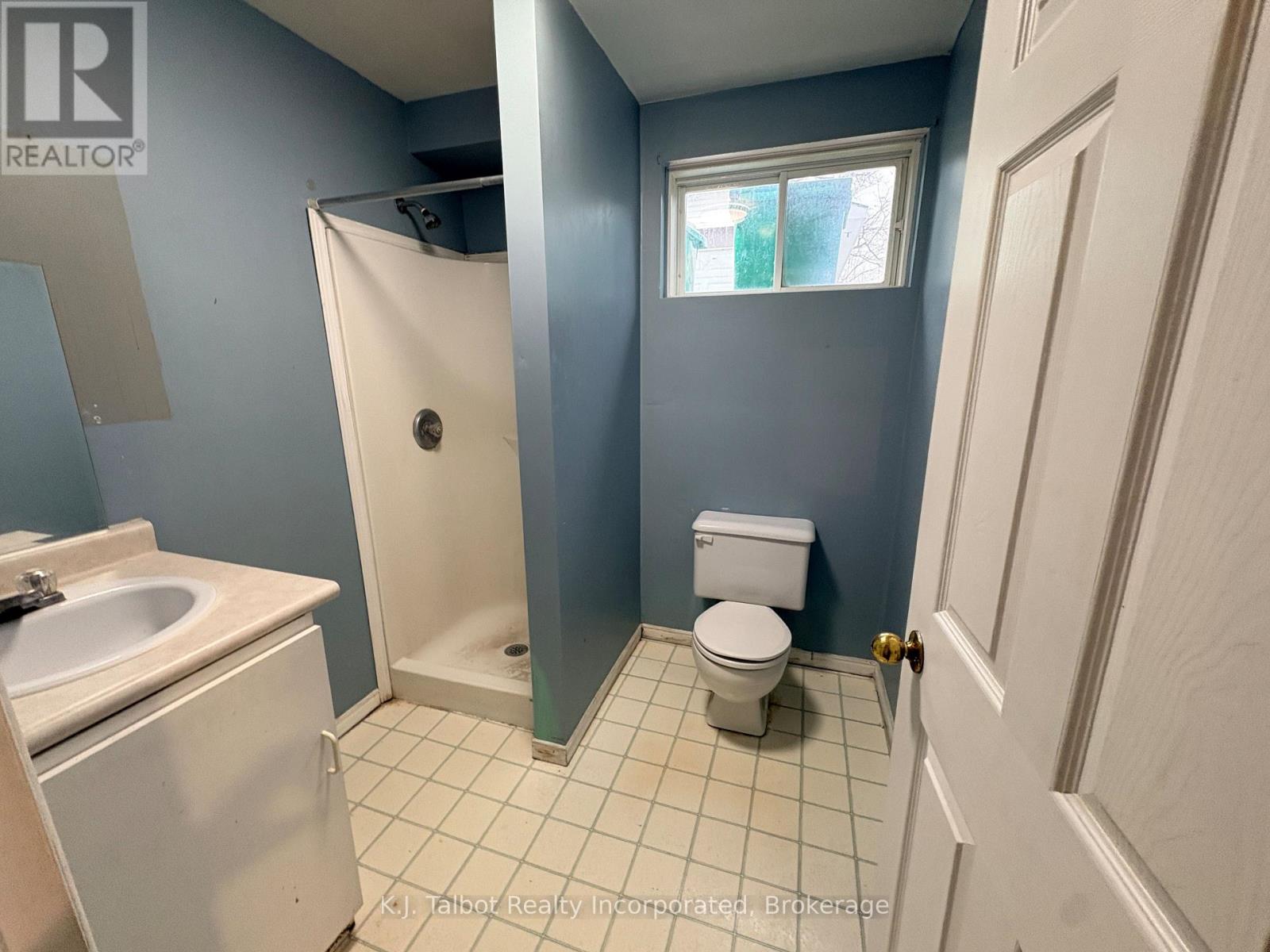 113 Anglesea Street, Goderich, Ontario N7A 1V2 - Photo 15 - X12892902