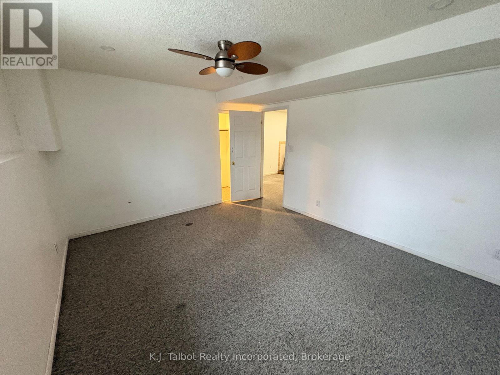 113 Anglesea Street, Goderich, Ontario N7A 1V2 - Photo 18 - X12892902